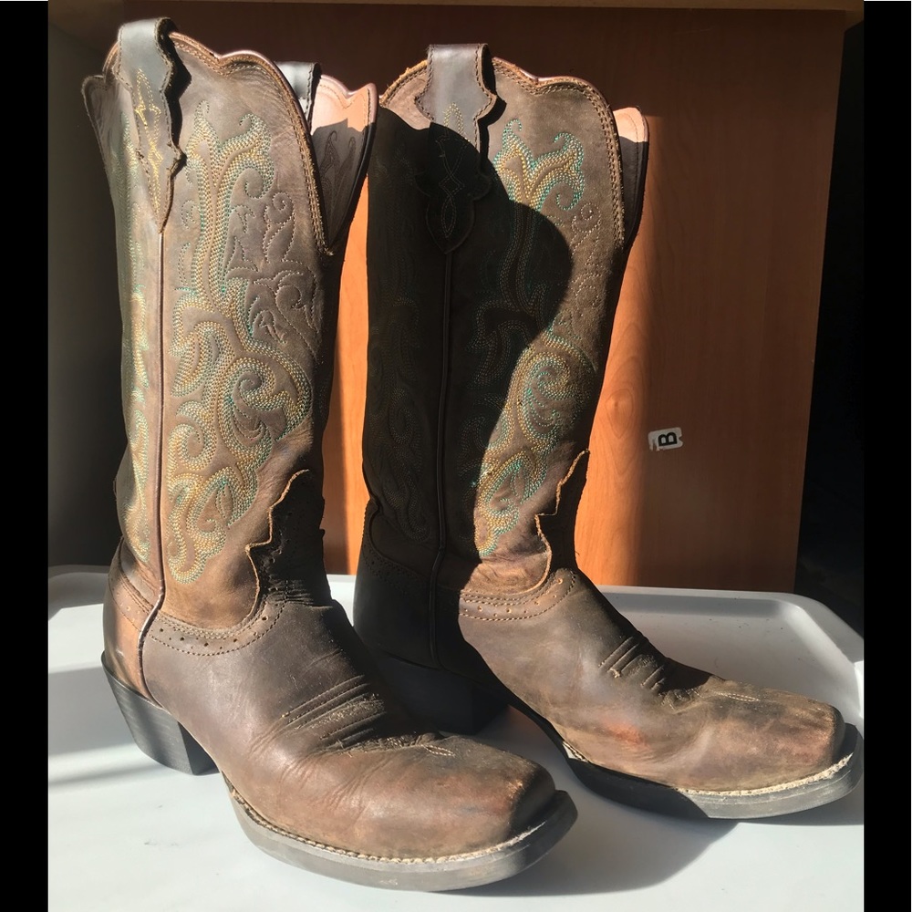 Justin Boots 👢